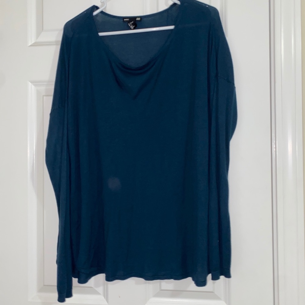 BASIC CREW NECK SWEATER